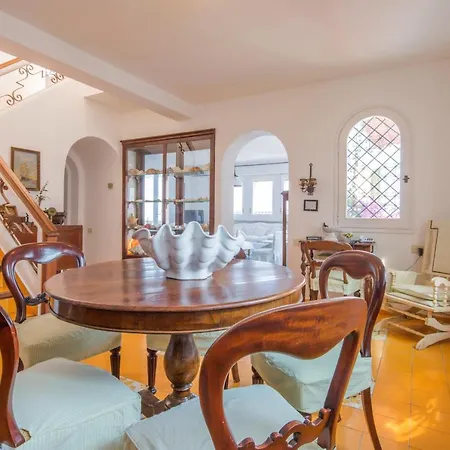 Estate4home - Bouganville Villa Massa Lubrense