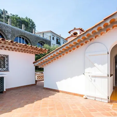 Estate4home - Bouganville Villa